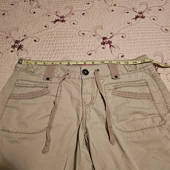 Union Bay Lightweight Shorts Tan Beige 100% Cotton Size 9 - Picture 10 of 14
